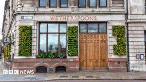 Scam booking sent Loughborough family to Wetherspoon pub near Tower Bridge