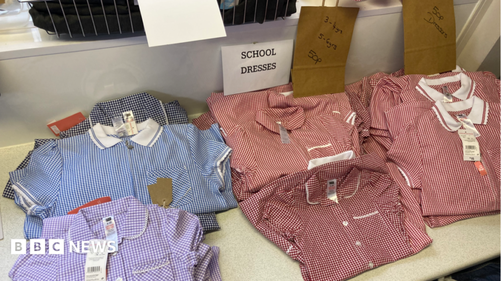 Sheffield project sells pre-loved clothes for as little as 50p Sheffield project sells pre-loved clothes for as little as 50p