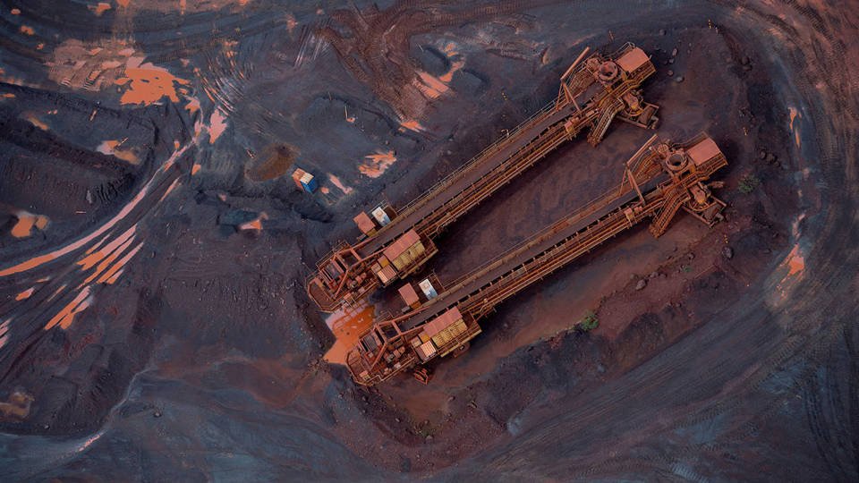The New Geopolitics of Mining by Ngaire Woods The New Geopolitics of Mining by Ngaire Woods