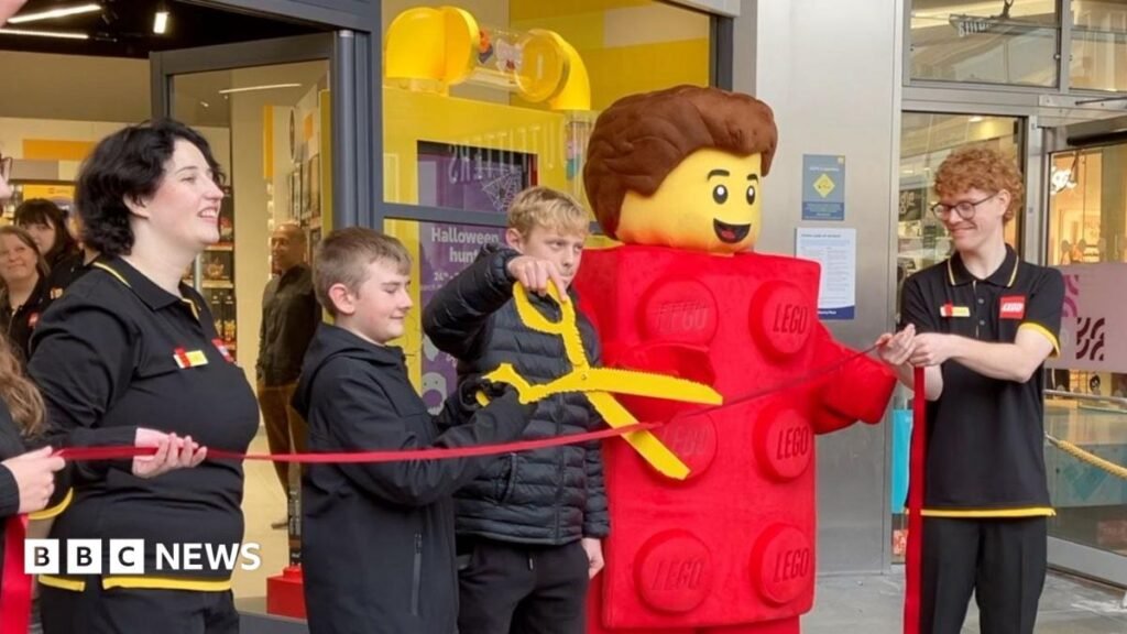 Watch: Hundreds queue new Lego store in Norwich