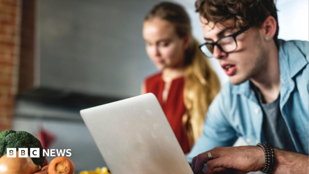 Your pay, energy bills and cash Isa: How the Budget affects you Your pay, energy bills and cash Isa: How the Budget affects you